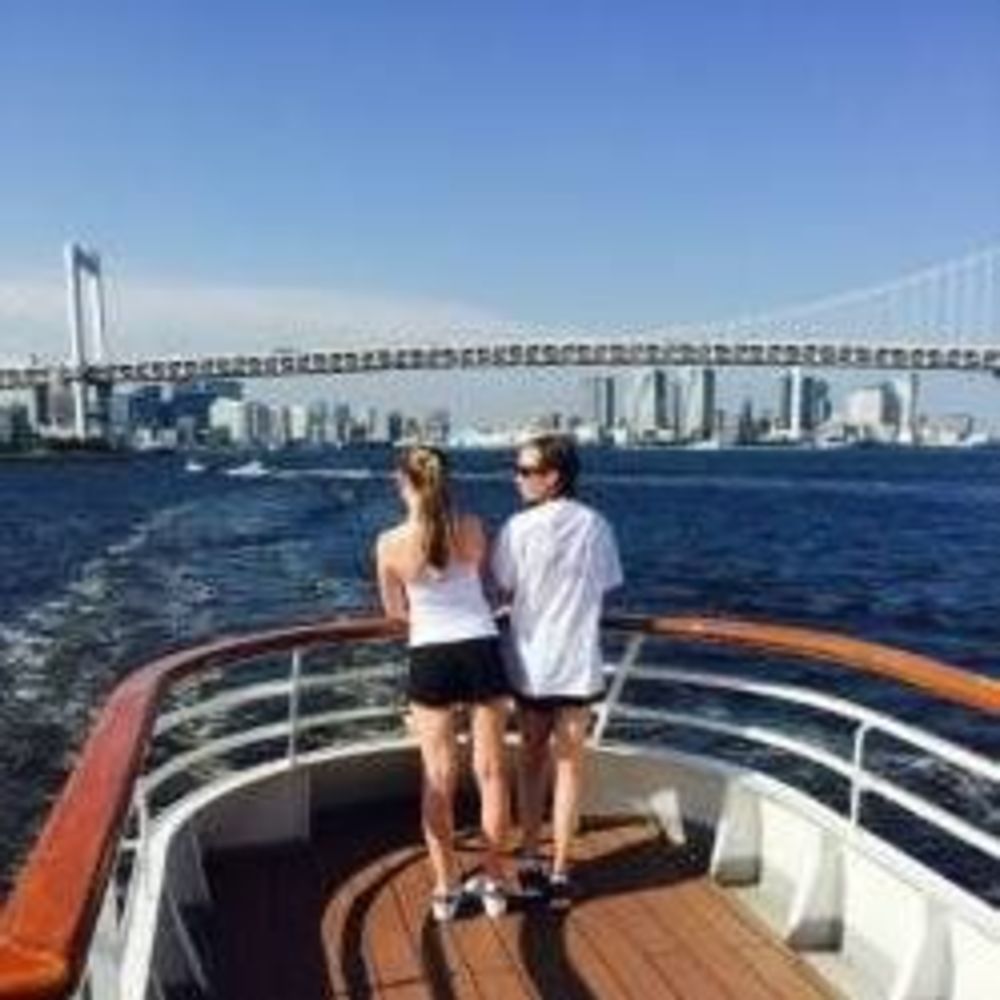 Meet your Posher, Aileen